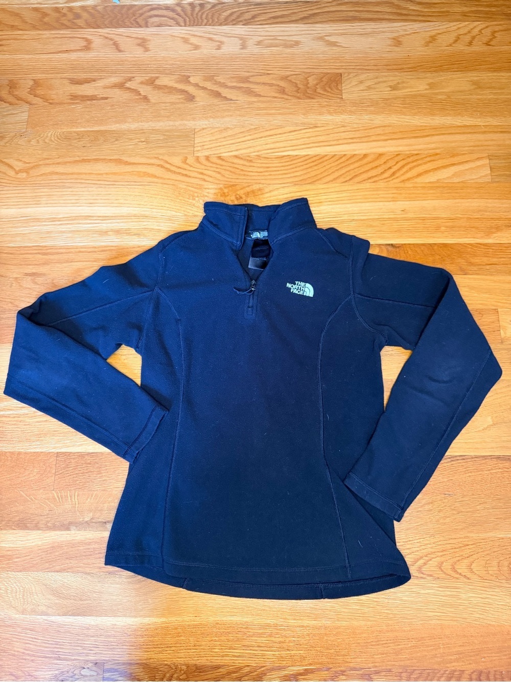 The North Face Black Quarter Zip Fleece Pullover Women’s Small Cozy Core